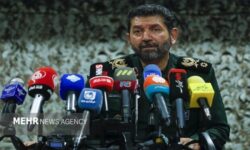 سردار حسن‌زاده: «مقاومت» راهبرد ملت ایران برای عبور از فشارها است