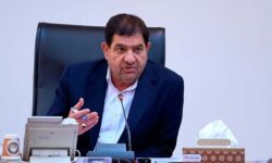 مخبر: آمریکایی ها از ۱۳۳۲ بدنبال ناآرامی در ایران هستند