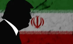 یک دیپلمات بازنشسته کشور تحلیل کرد/4 نشانه‌ای که احتمال حمله آمریکا به ایران را تقویت می‌کند
