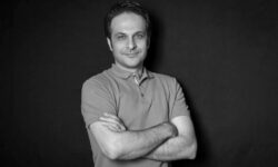 یک کمدی کلاسیک قاجاری؛ اکثر نمایش‌های روی صحنه نسبتی با جامعه ندارند!