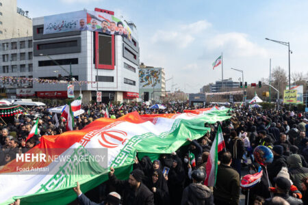 آیت‌الله حیدری: راهپیمایی ۲۲ بهمن نماد وحدت اقوام و اقتدار ملی است