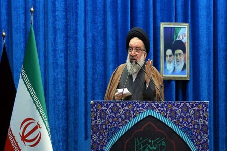 آیت‌الله خاتمی: مهدویت، محور وحدت مسلمانان و قدرت انقلاب اسلامی است