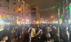 باران هم مانع نشد؛ نیمه‌ شعبان در زادگاه آیت‌الله بهجت (ره)