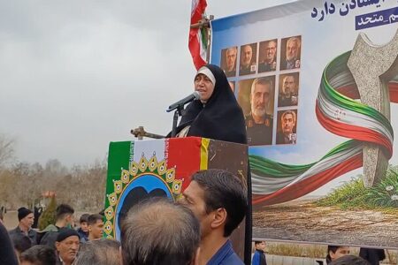 حضور مردم در راهپیمایی ۲۲ بهمن ضربه‌ای محکم به محاسبات دشمن بود