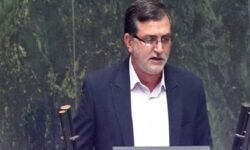 حق‌وردی: رهاسازی فضای مجازی پیامدهای اسفباری دارد