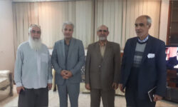 خانواده شهدا الگوی بی نظیری برای ملت هستند