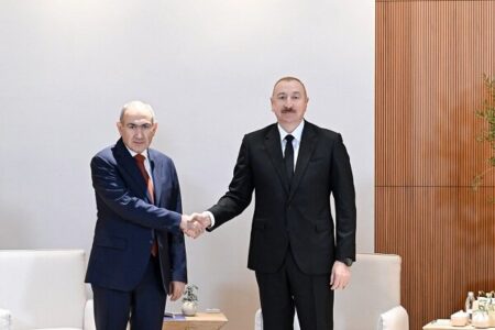 دیدار علی‌اف با نخست وزیر ارمنستان در ابوظبی