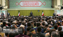 دیدار ۱۲ بهمن؛ آرامش و امید در میانه تهدیدها