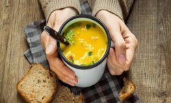 راهنمای تغذیه زمستانی؛ توصیه‌های طب ایرانی برای مزاج‌های سرد و گرم