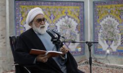روحانیت در خط مقدم دفاع فکری و فرهنگی از انقلاب هستند