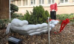 رونمایی از ۲ تندیس هنری در محوطه بنیاد رودکی