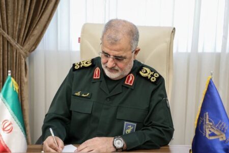 سرلشکر پاکپور: سربازان گمنام امام زمان پاسدار استقلال و اقتدار کشورند