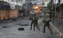 شهادت و زخمی شدن چند فلسطینی در یورش نظامیان صهیونیست به اریحا