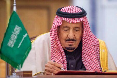 عزل و نصب های جدید در عربستان؛ وزیر سرمایه گذاری برکنار شد