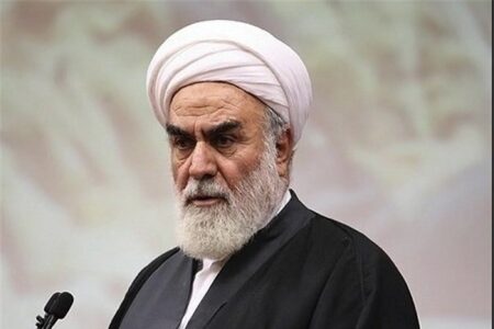 محمدی گلپایگانی: آیت‌الله محمودی شخصیتی جامع الاطراف بود