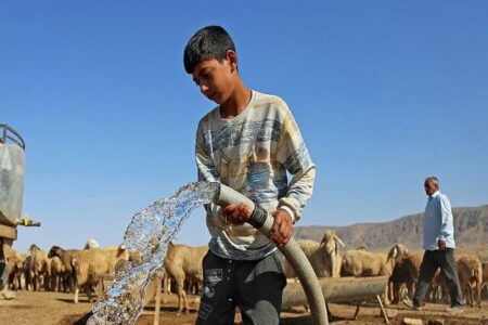 ناجی: ۱۰۴ خانوار عشایر آذربایجان غربی از آب سالم بهره مند شدند  