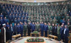 نشست فرمانده نیروی هوایی ارتش با دانشجویان دافوس