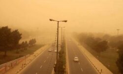 هجوم گرد و غبار به ایلام؛ وضعیت «خطرناک» حاکم شد