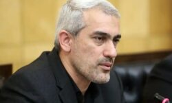 وزیر اقتصاد: مدیریت مرزها به گمرک واگذار شد