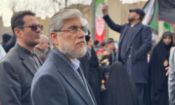 وزیر علوم: مردم از آرمان‌های خود جدا نشده‌اند