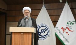 آیت‌ الله دژکام: ملت ایران در آستانه بعثت تاریخی است