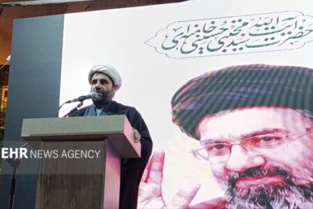 اعجاز انقلاب و سنت‌های الهی؛ نظام سلطه در حال انحلال است