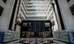 اقدامات نهایی برای بازگشایی بازار سهام / زمان بازگشایی بورس اعلام شد