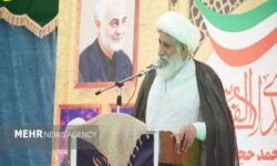 امام جمعه میناب: برخورد با قاچاق سازمان‌یافته سوخت تشدید شود