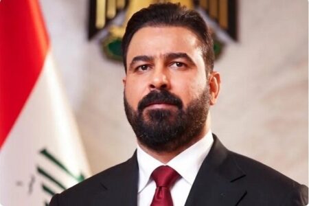 تماس تلفنی وزیر جنگ آمریکا با نخست وزیر موقت عراق 