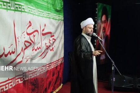 حجت الاسلام علی پناه: اتحاد رمز پیروزی ما است