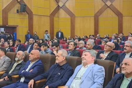 حضور غیرمنتظره پزشکیان در گردهمایی مدیران روابط عمومی سازمان‌ها