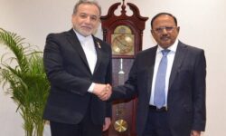 دیدار  عراقچی و مشاور امنیت ملی هند در حاشیه اجلاس بریکس