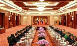 دیدار پوتین با نخست وزیر چین