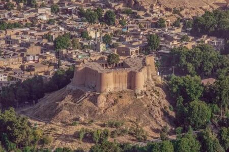 راه‌اندازی موزه «سنگ، سفال و سکه» در عرصه «فلک‌الافلاک»