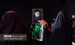 راهپیمایی باشکوه مردم ضیاءآباد در دفاع از انقلاب و رهبری