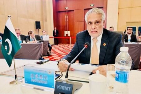 رایزنی مقامات پاکستان وآمریکا درباره دستیابی به صلح میان تهران واشنگتن