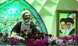 رحیم‌آبادی: پیوند امام و امت، عامل اقتدار و شکست نقشه‌های استکبار است