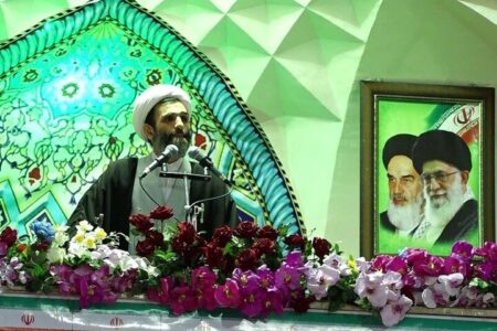 رحیم‌آبادی: پیوند امام و امت، عامل اقتدار و شکست نقشه‌های استکبار است