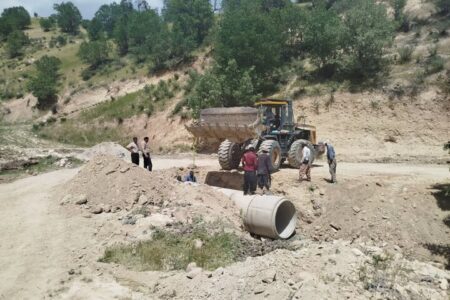رفع مشکل ۱۵ ساله روستای آب‌لاران با احداث چهار پل لوله‌ای