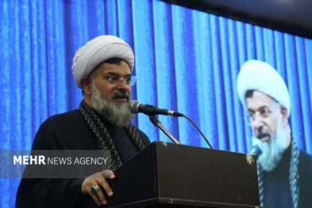 زاهددوست: شهرستان دشتی دارالشهدا و سرزمین علم و عالمان است