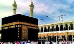 «سعی صفا و مروه» در حج، نماد تلاش مستمر انسان در میان بیم و امید است