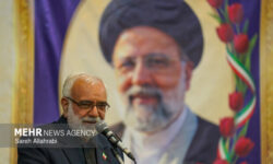 شهید رئیسی در همه مسئولیت‌ها نگاه مردمی داشت