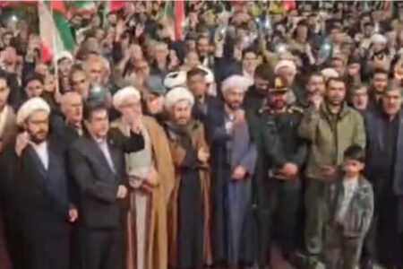 طنین فریاد «حیدرحیدر» مردم خوی در تجمع شبانه