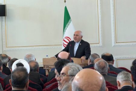 ظریف: میدان، خیابان و دیپلماسی بزرگترین دارایی برای ما هستند
