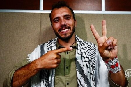 فعال برزیلی: حمله اسرائیل به ناوگان «صمود» جنایت جنگی است