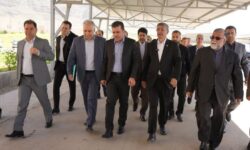 معاون علمی و فناوری رئیس‌جمهور به لرستان سفر کرد