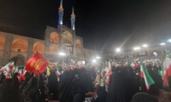 موج ۷۴ خروش مردم دارالعباده یزد؛ یزدی‌ها بر همان عهدی که بستند هستند