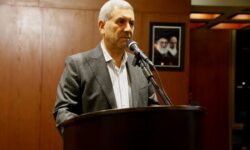 نخبگان فارس جوایزی همچون نوبل را در ذهن دارند