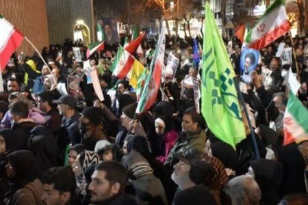 هفتاد و سومین شب اجتماع حماسی مردم محلات در لبیک به ندای رهبر انقلاب