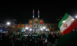 هفتادوهشتمین قرار شبانه مردم یزد در خیابان